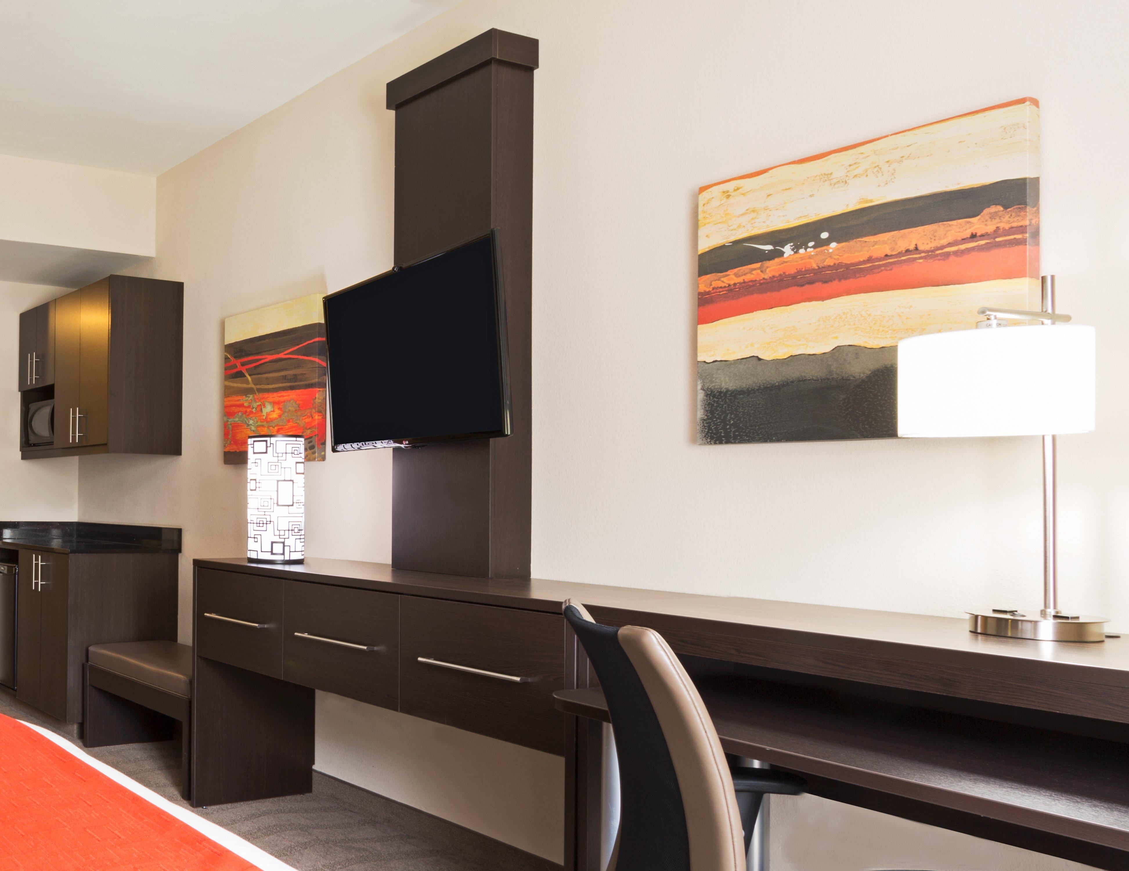 Holiday Inn Express & Suites Naples Downtown - 5Th Avenue By Ihg Екстер'єр фото