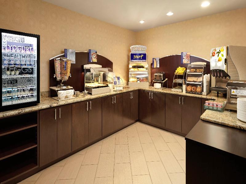 Holiday Inn Express & Suites Naples Downtown - 5Th Avenue By Ihg Екстер'єр фото